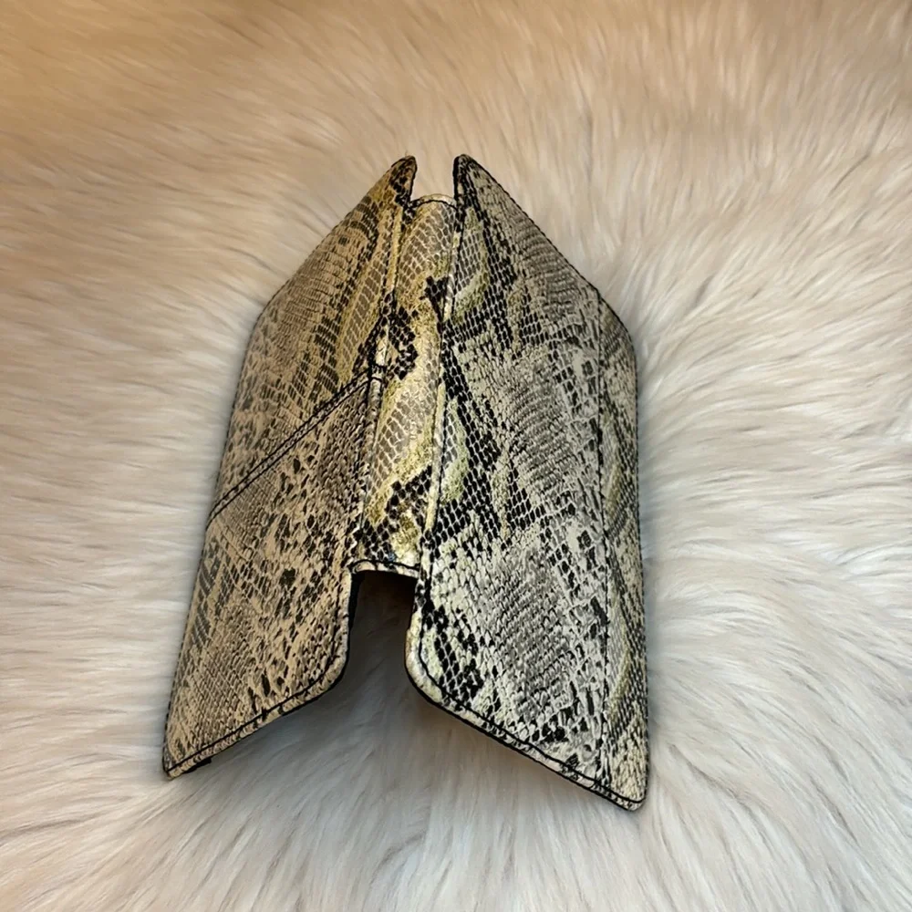 Faux Snakeskin E-Reader/Tablet Sleeve